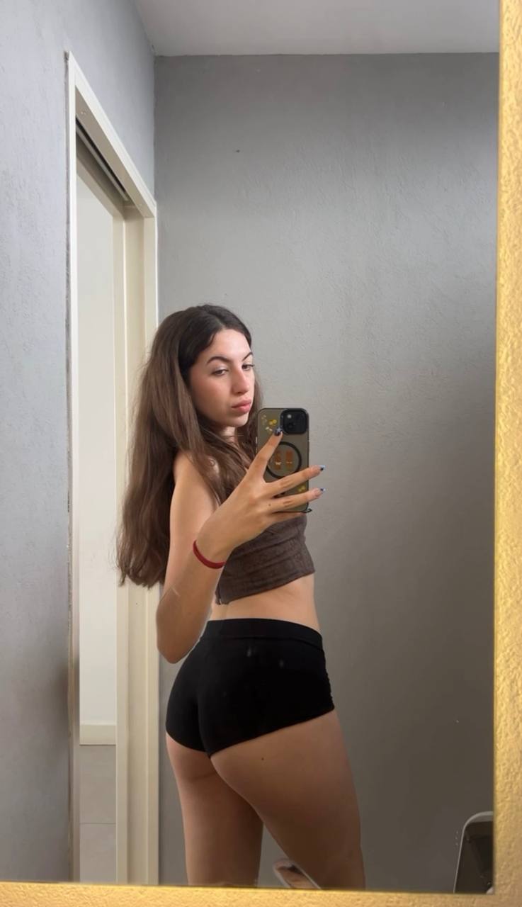 Amber in her underwear in Monte Carlo