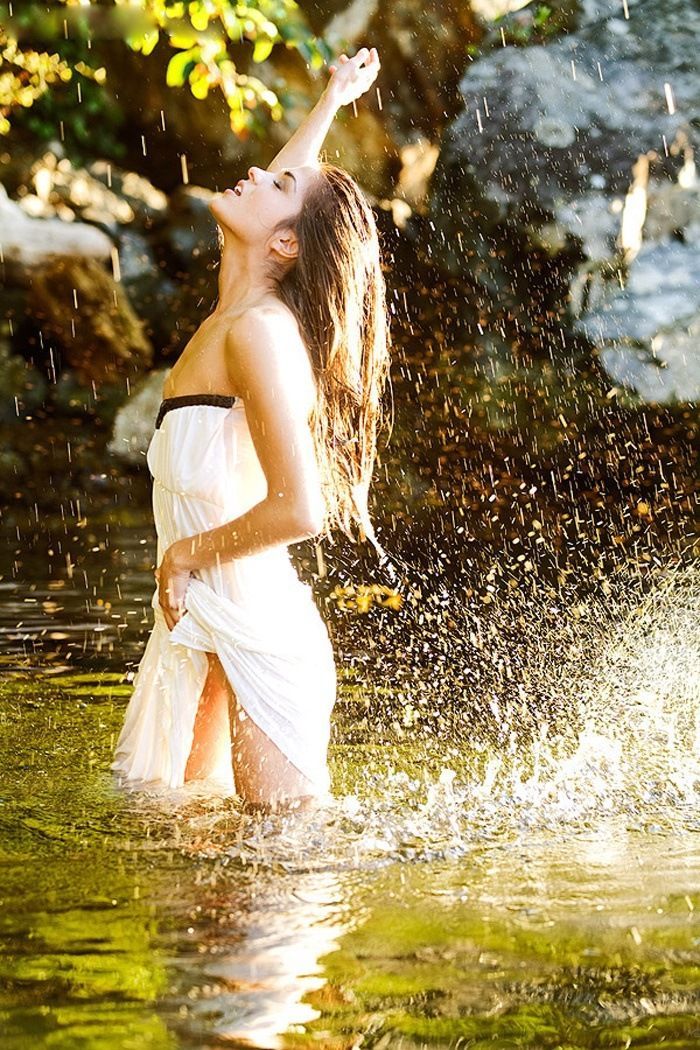 Marie Avgeropoulos in Monte Carlo