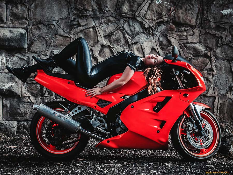 Beautiful girl Beautiful girls and motorcycles in Monte Carlo