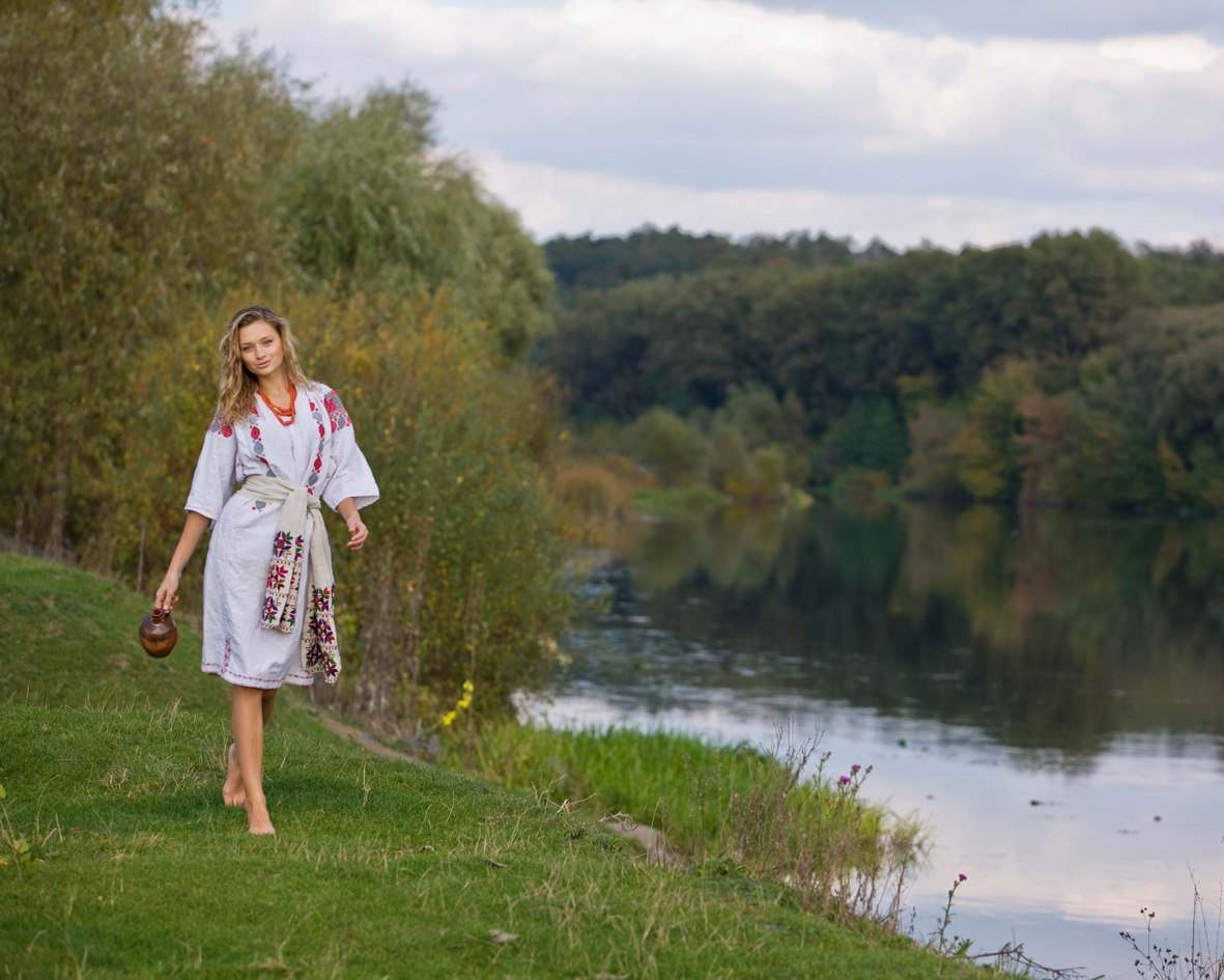 Nude girl Slavic women in Monte Carlo