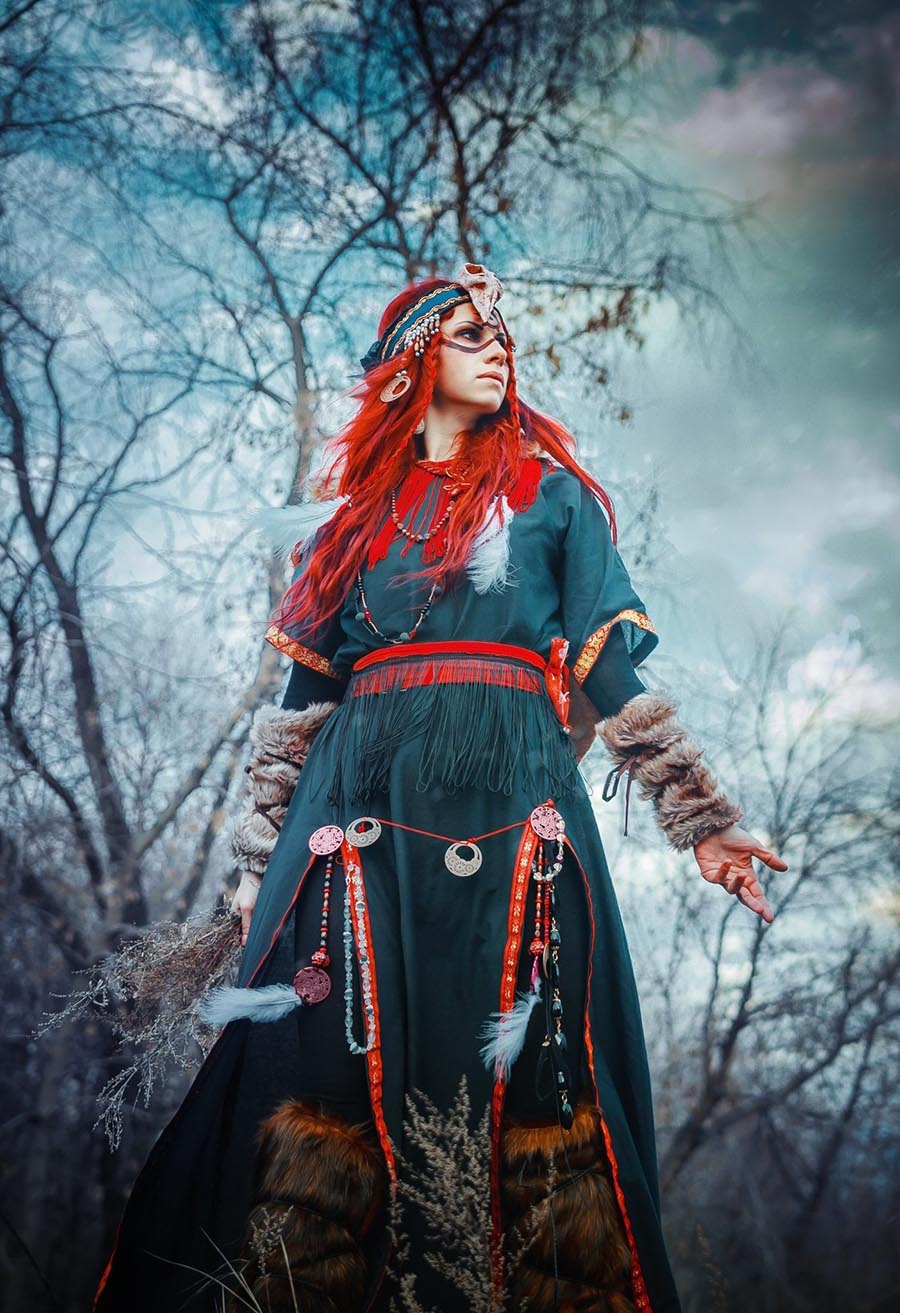 Girls in Slavic costumes underwear in Monte Carlo